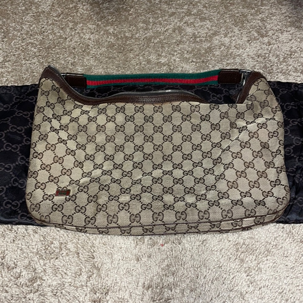 Gucci Vintage Hobo style purse